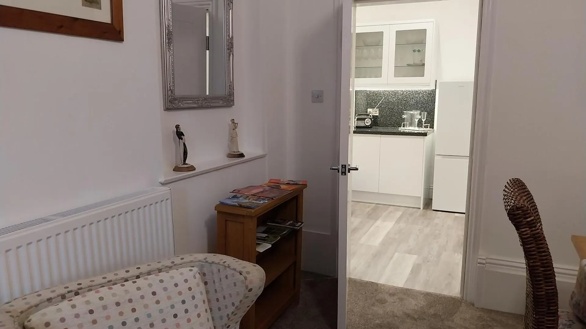 21 Prince Of Wales Terrace - 2 Bed Ground Floor Flat Scarborough 0*,