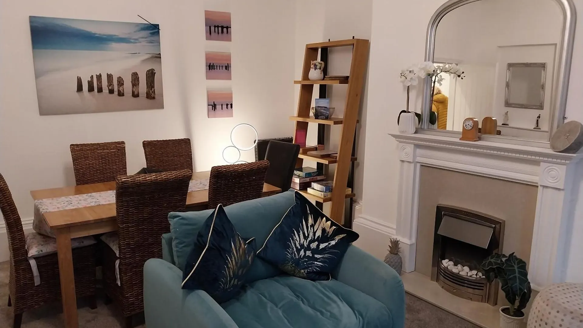 21 Prince Of Wales Terrace - 2 Bed Ground Floor Flat Scarborough 0*,